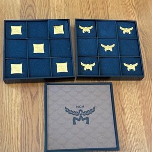 MCM Tic Tac Toe game set.